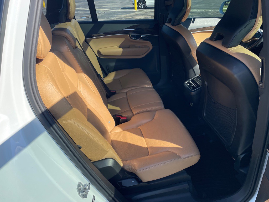 2019 Volvo XC90 Image 28