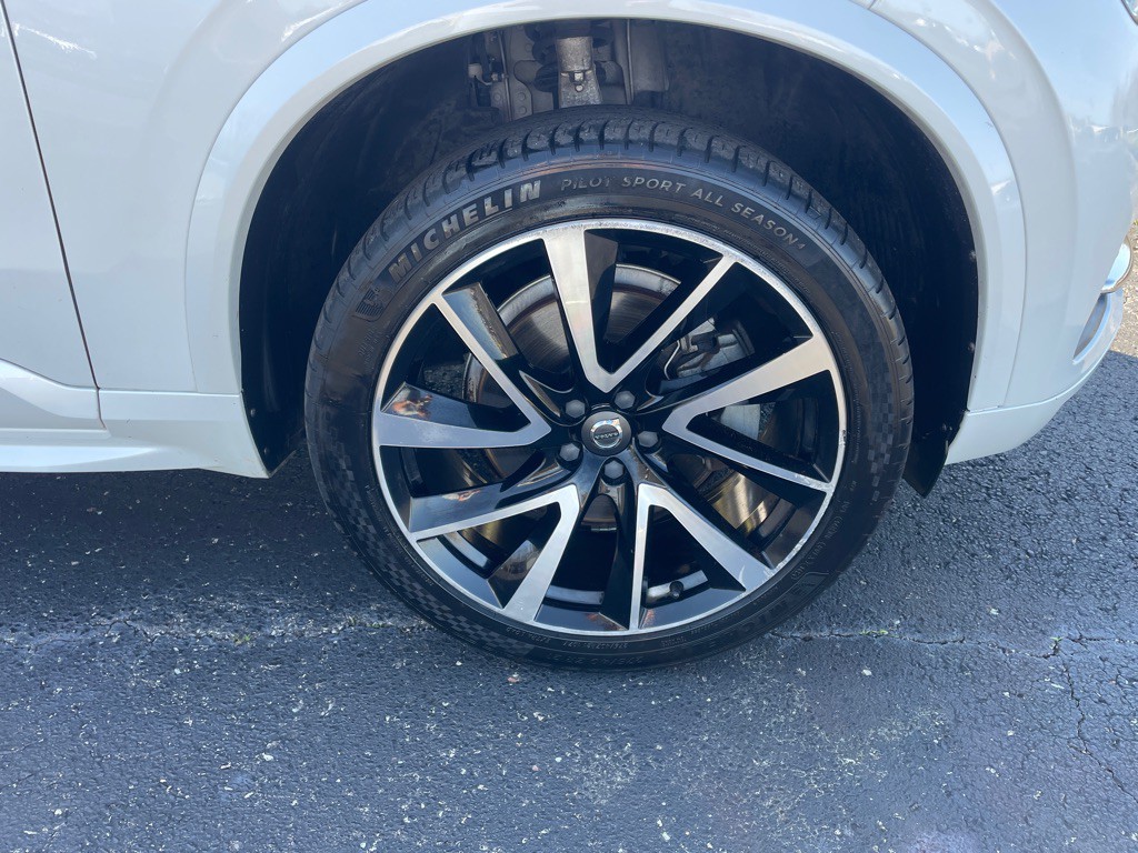 2019 Volvo XC90 Image 43
