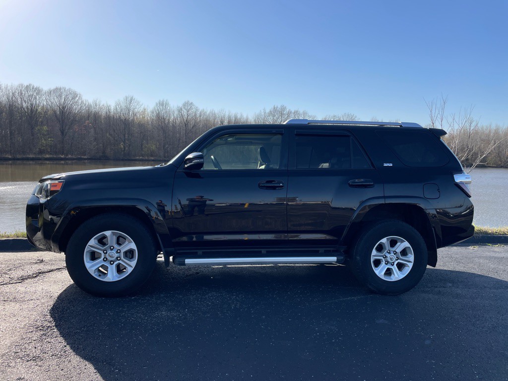 2014 Toyota 4Runner Image 3