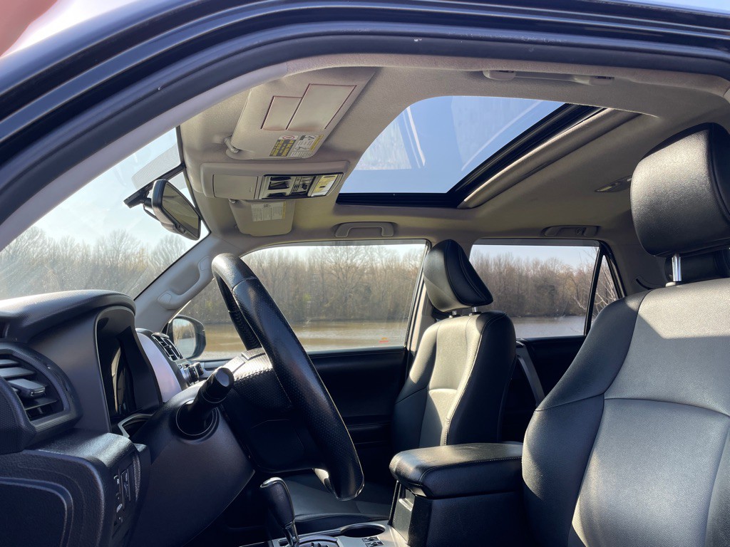 2014 Toyota 4Runner Image 9