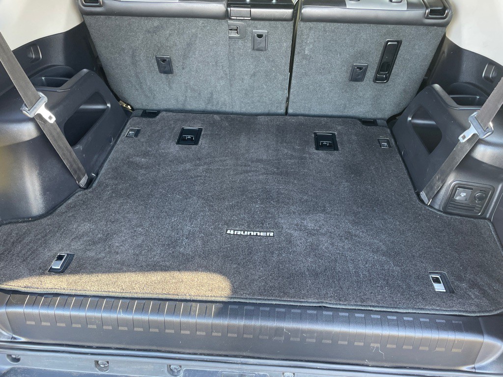 2014 Toyota 4Runner Image 22