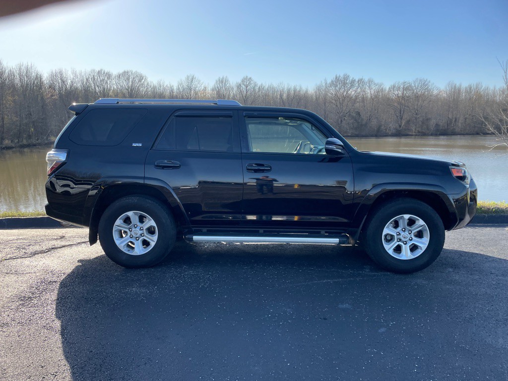 2014 Toyota 4Runner Image 29