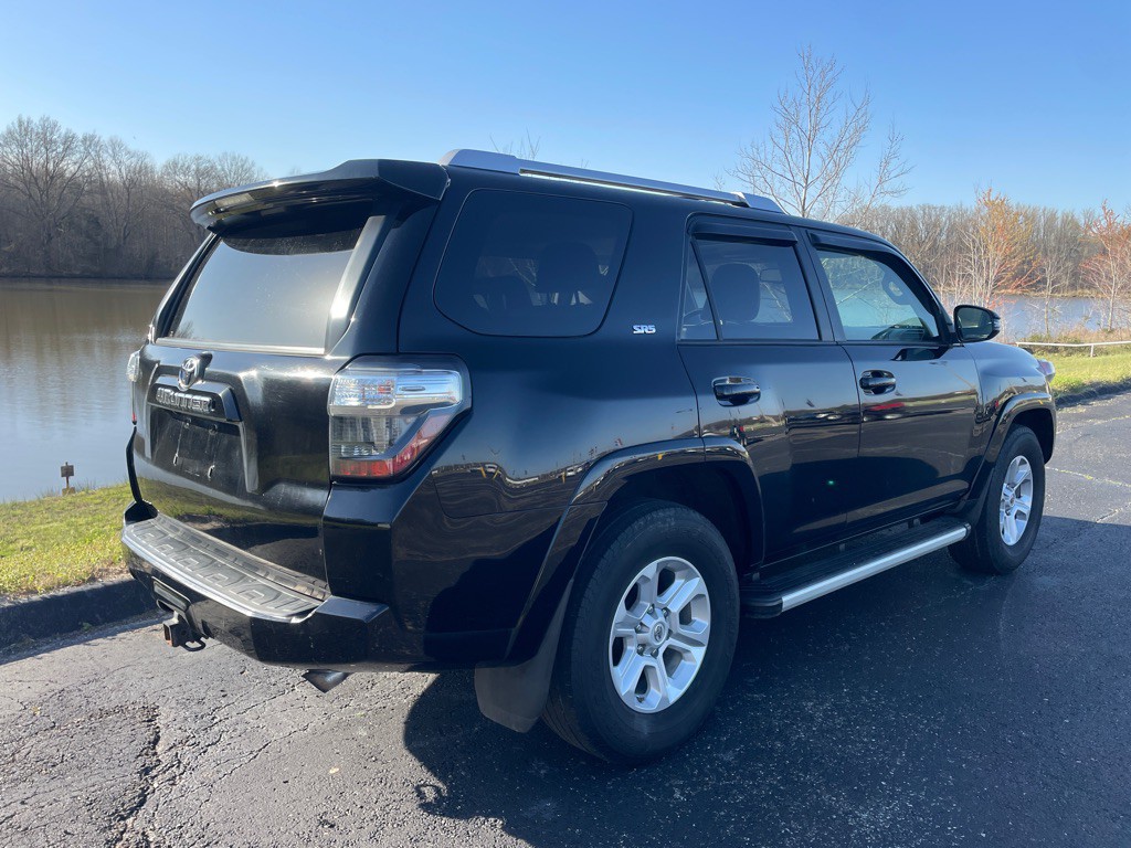 2014 Toyota 4Runner Image 31