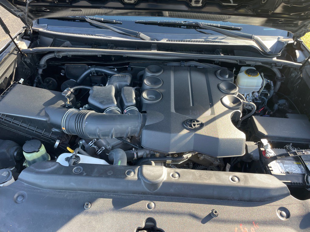 2014 Toyota 4Runner Image 33