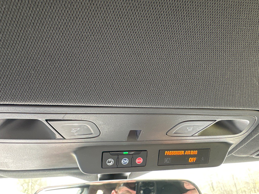 2021 Chevrolet Camaro Image 16