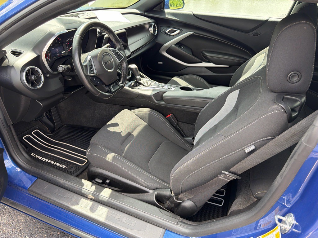 2021 Chevrolet Camaro Image 9