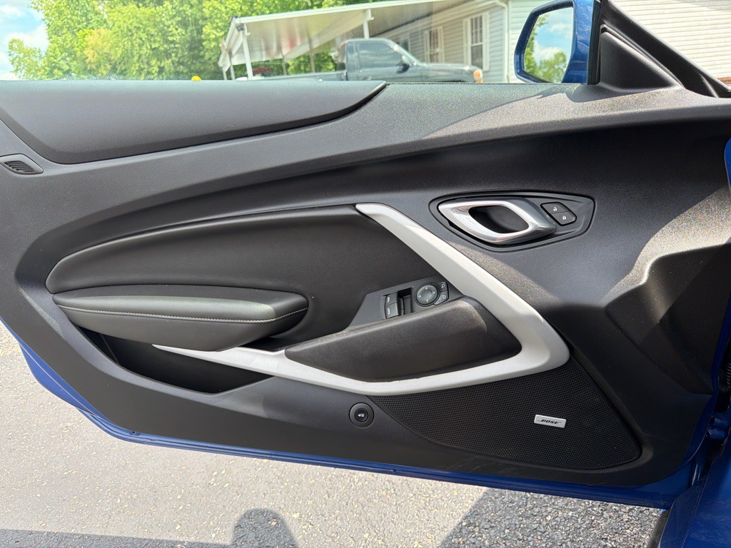 2021 Chevrolet Camaro Image 23