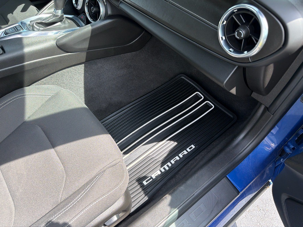 2021 Chevrolet Camaro Image 30