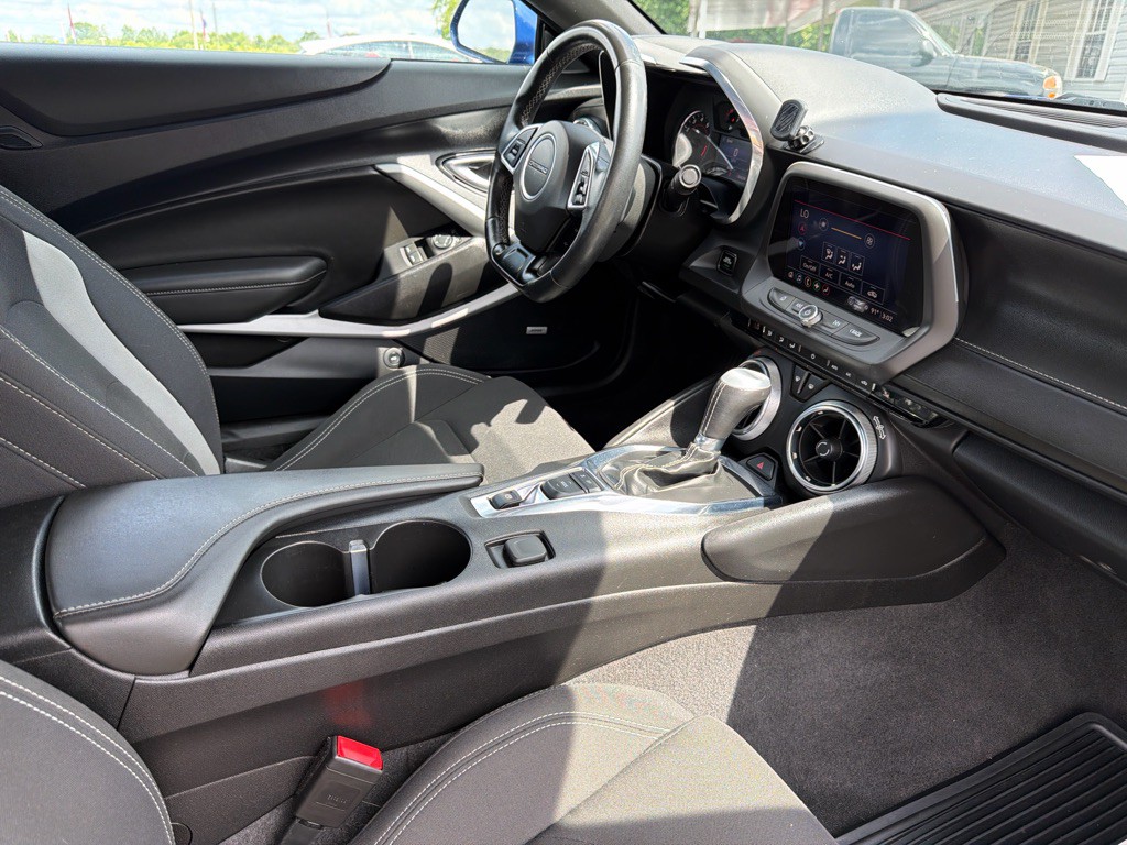 2021 Chevrolet Camaro Image 31