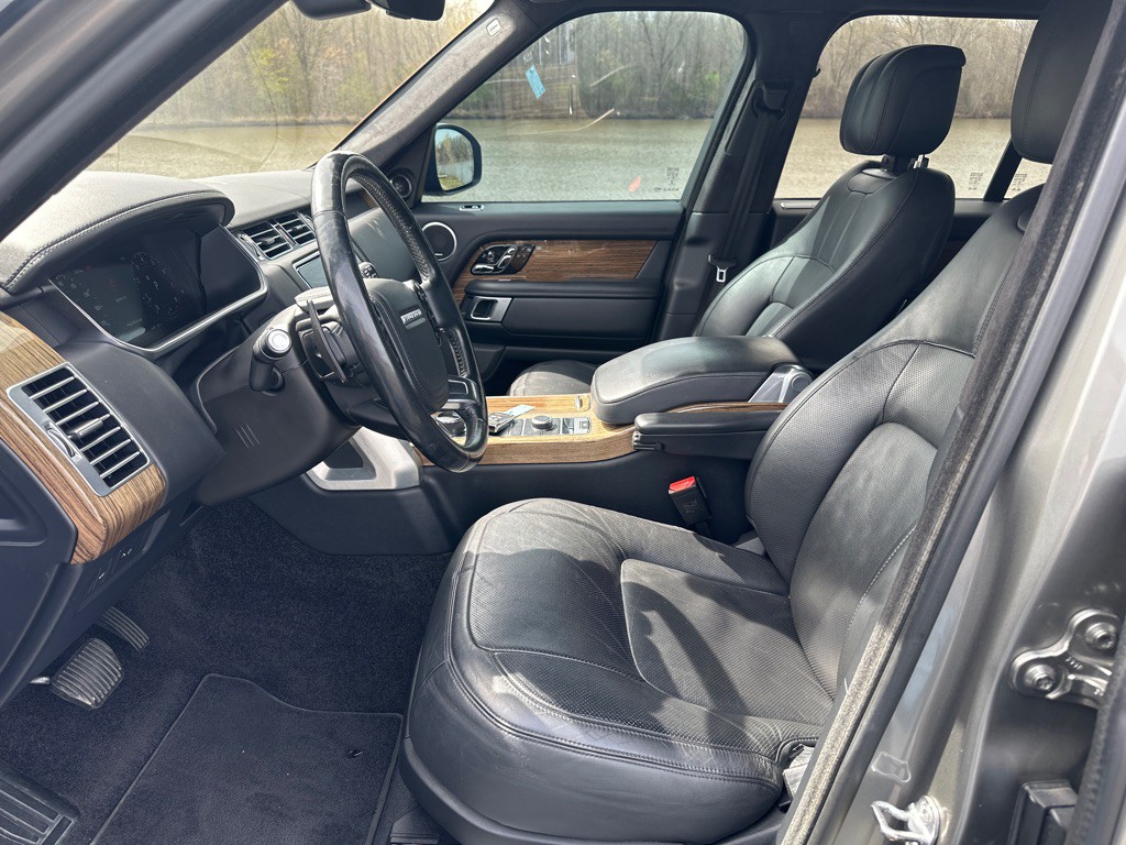 2018 Land Rover Range Rover Image 9