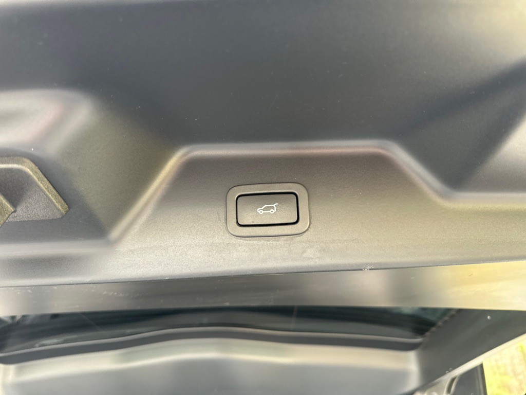 2018 Land Rover Range Rover Image 29