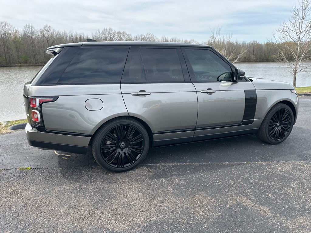 2018 Land Rover Range Rover Image 40