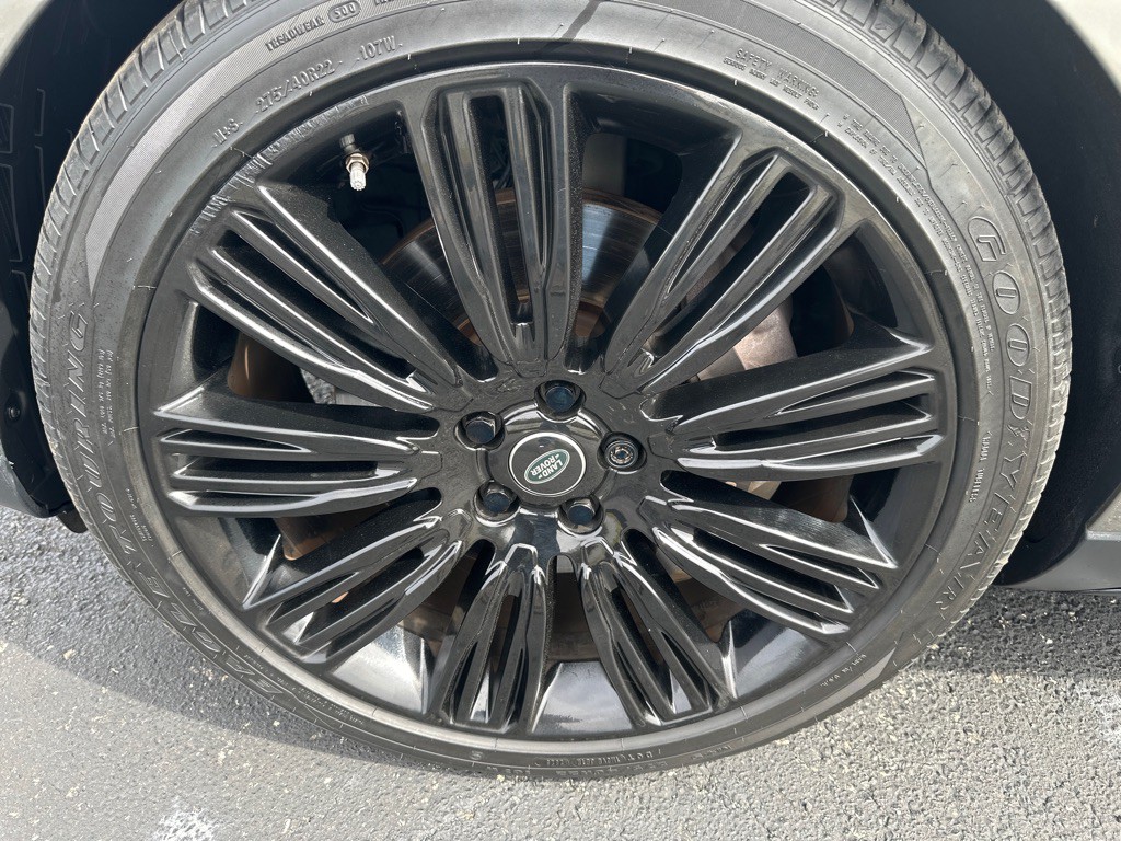 2018 Land Rover Range Rover Image 49