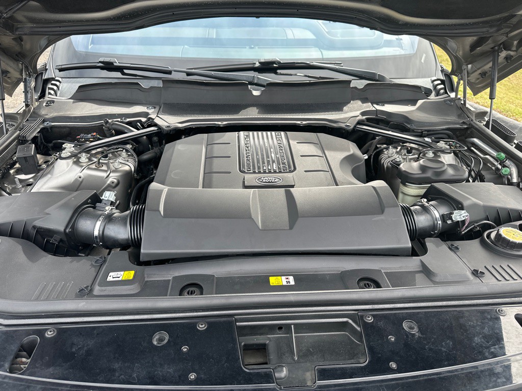 2018 Land Rover Range Rover Image 53