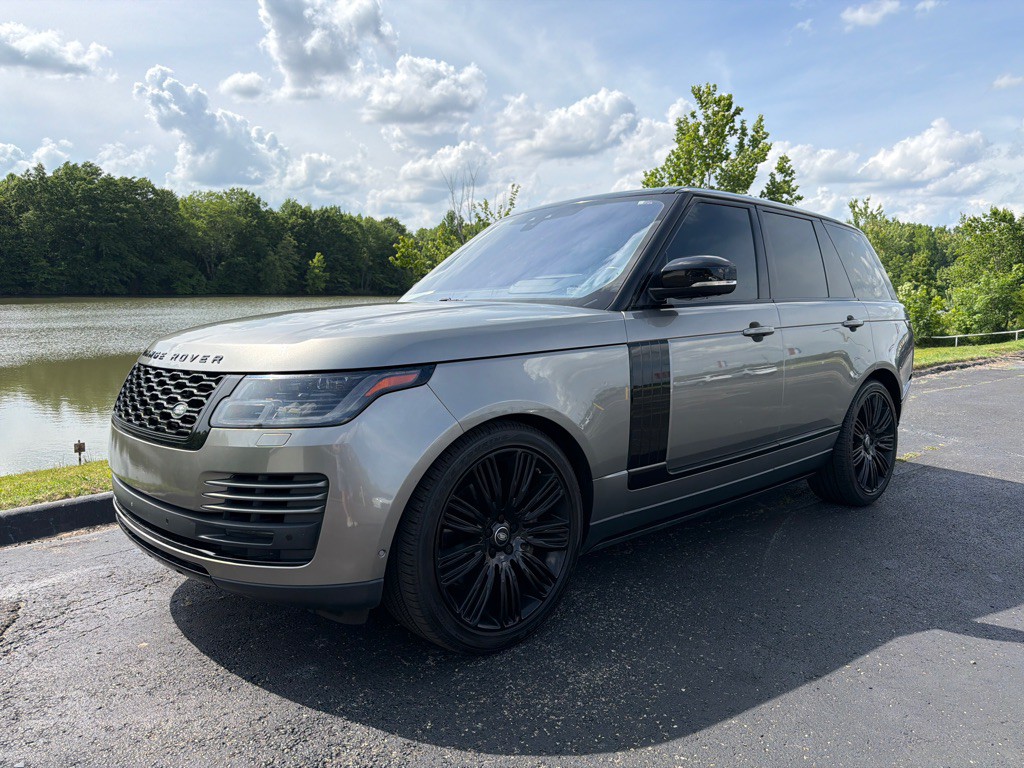 2018 Land Rover Range Rover Image 1