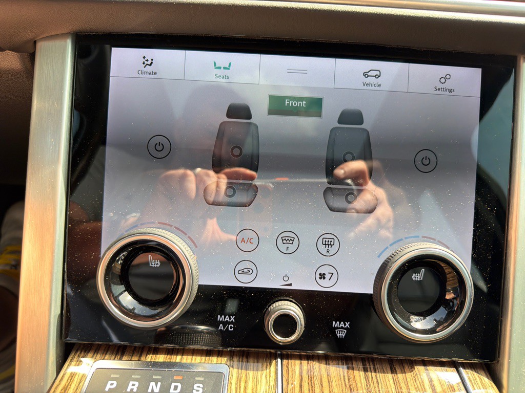 2018 Land Rover Range Rover Image 15
