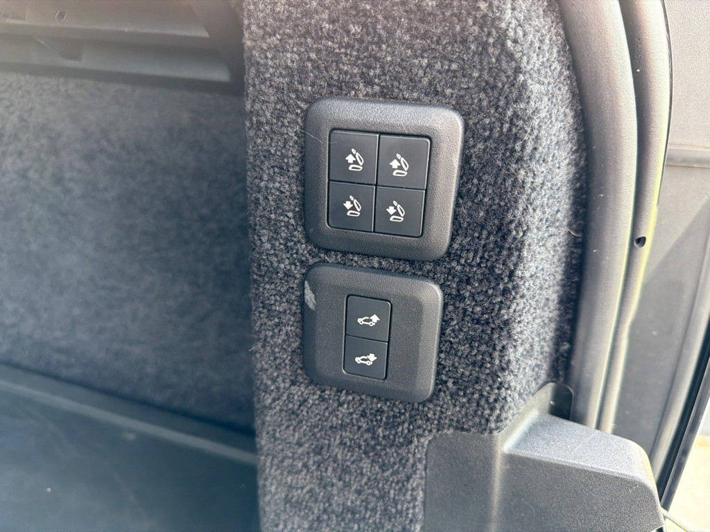 2018 Land Rover Range Rover Image 41