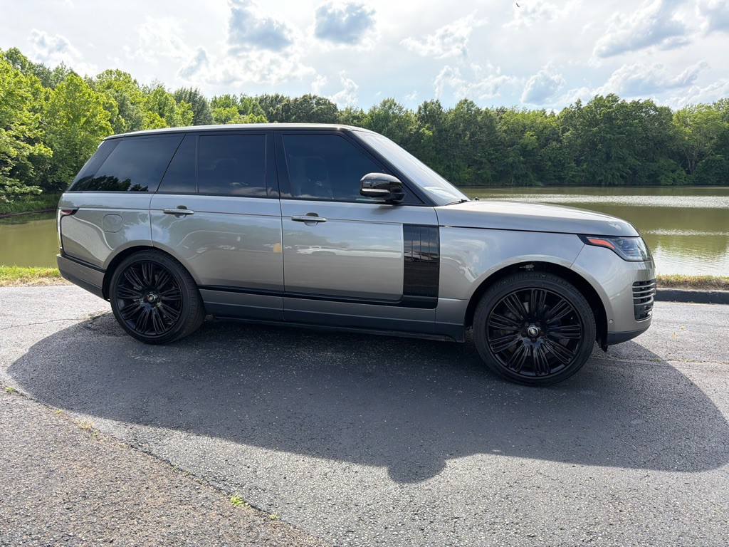 2018 Land Rover Range Rover Image 56
