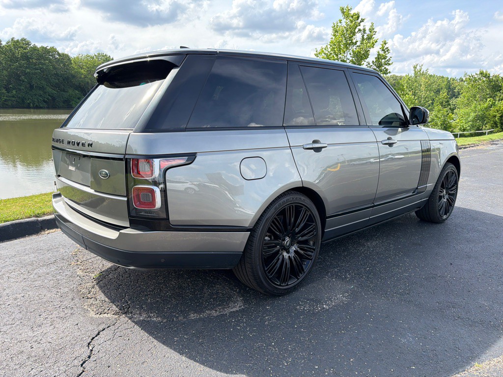2018 Land Rover Range Rover Image 60