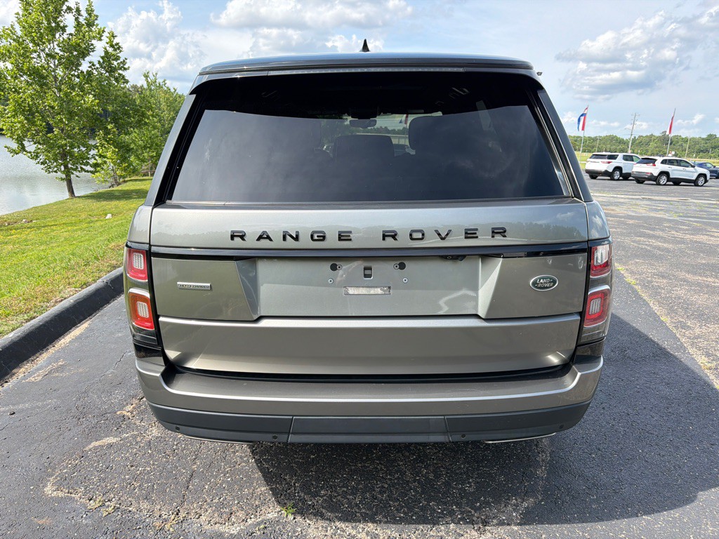 2018 Land Rover Range Rover Image 61