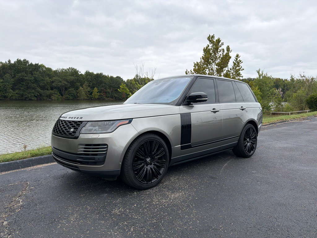 2018 Land Rover Range Rover Image 1