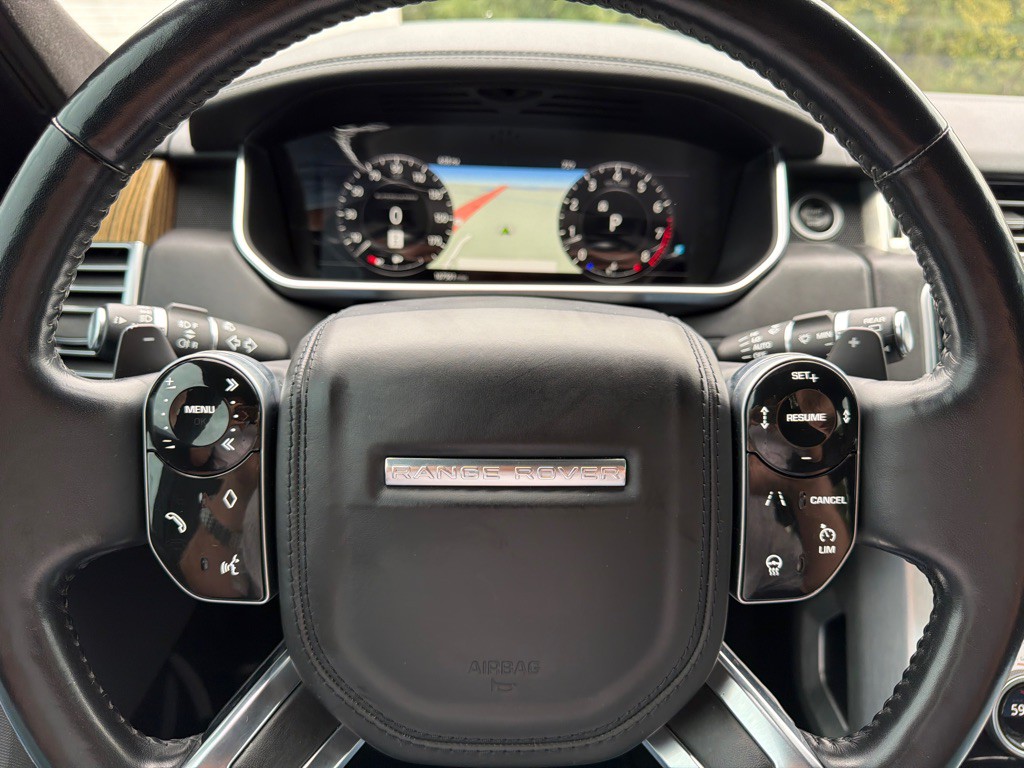 2018 Land Rover Range Rover Image 18