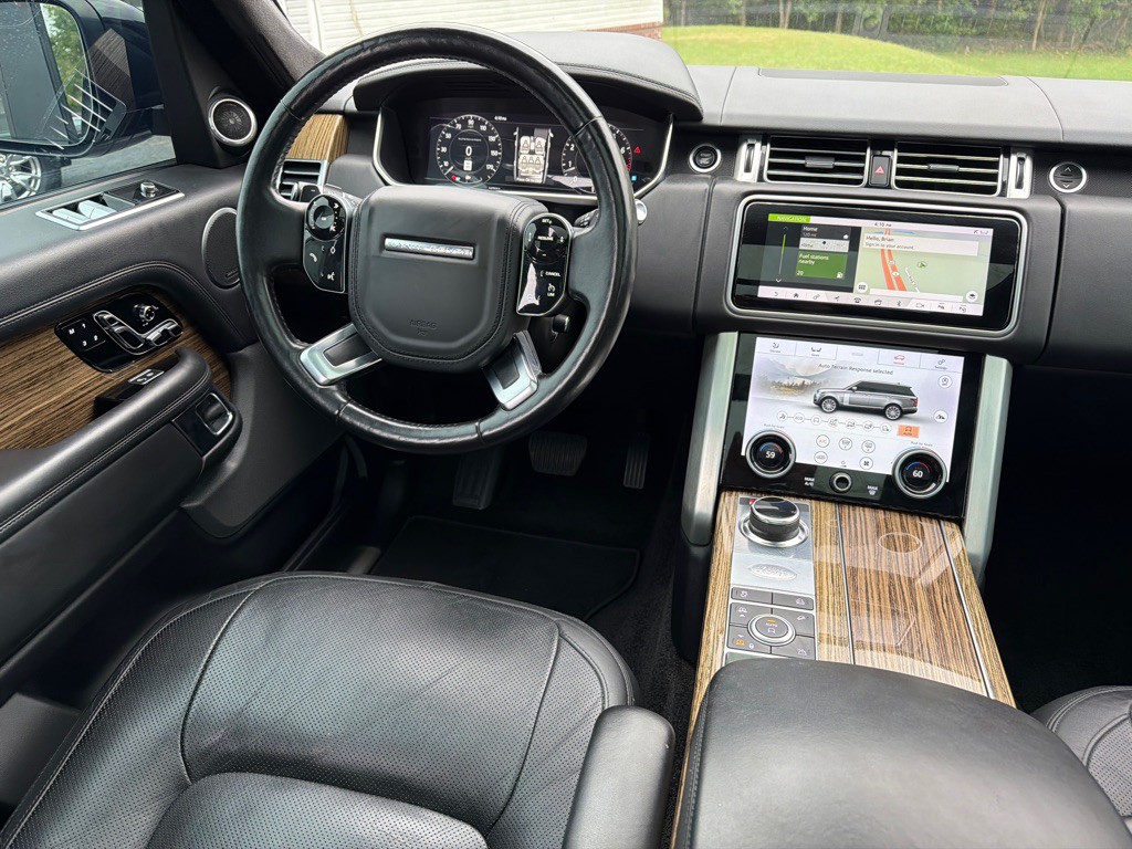 2018 Land Rover Range Rover Image 25