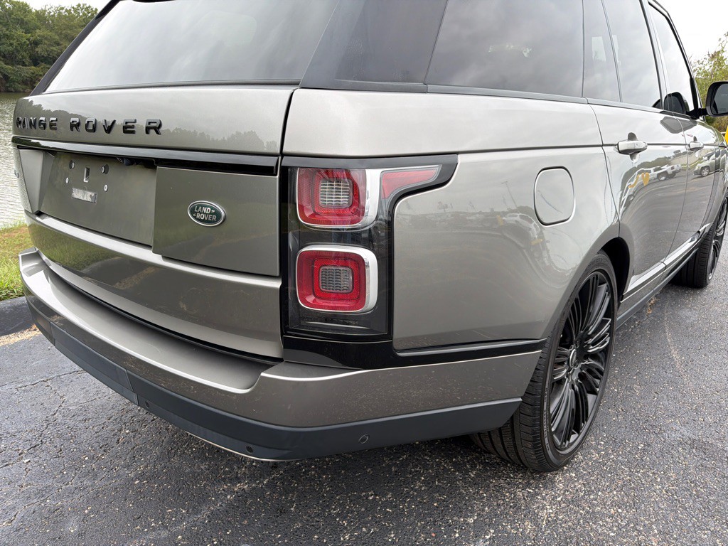 2018 Land Rover Range Rover Image 50