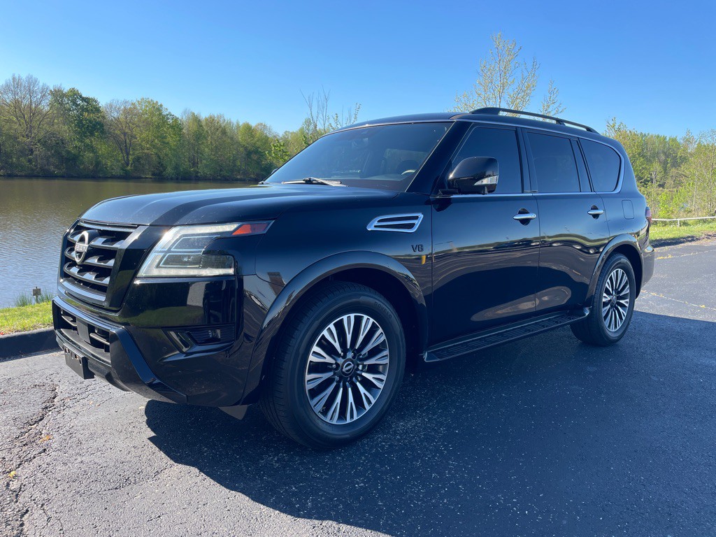2021 Nissan Armada Image 1