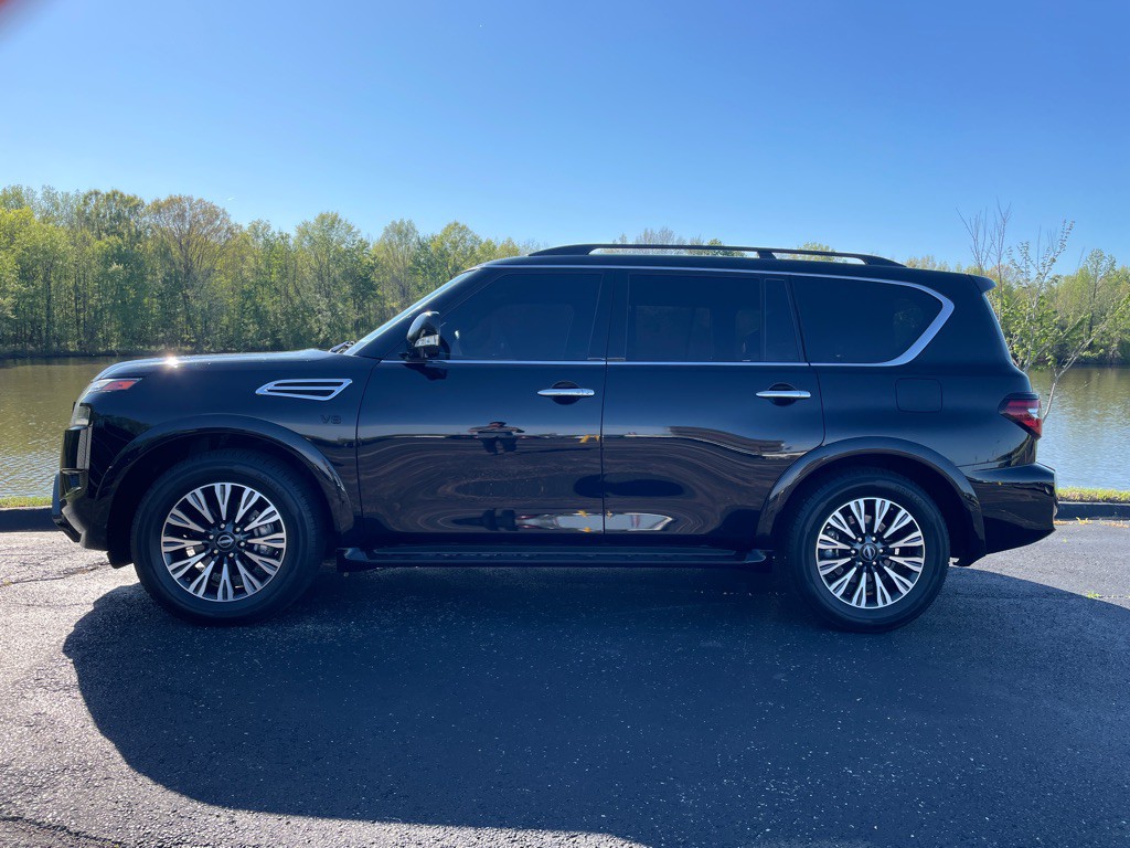 2021 Nissan Armada Image 4