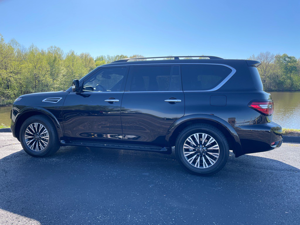2021 Nissan Armada Image 5