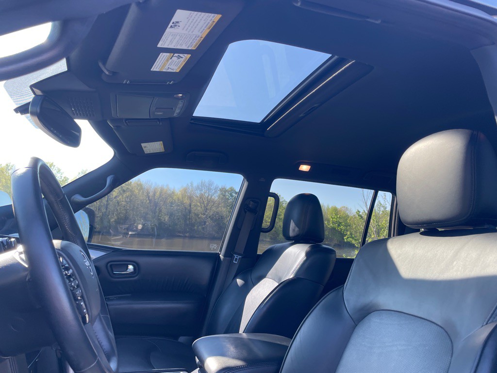 2021 Nissan Armada Image 9