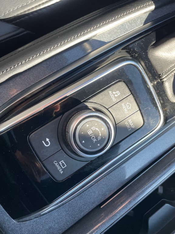 2021 Nissan Armada Image 16