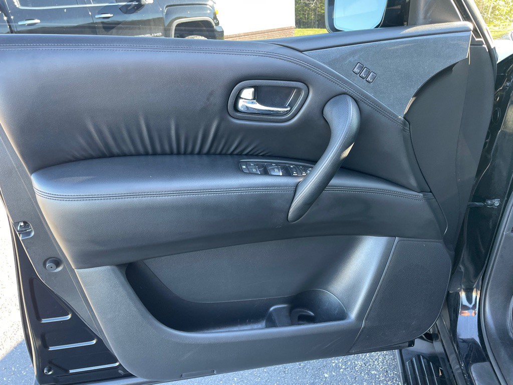 2021 Nissan Armada Image 18