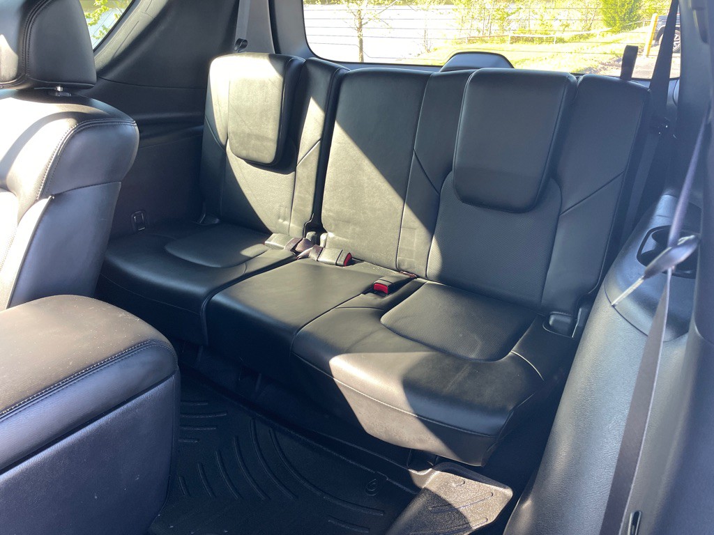 2021 Nissan Armada Image 24