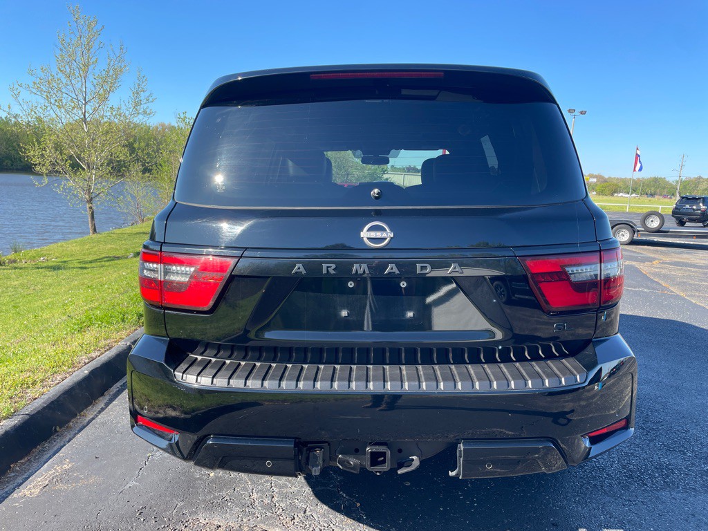 2021 Nissan Armada Image 45