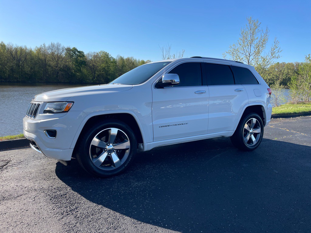 2015 Jeep Grand Cherokee Image 2