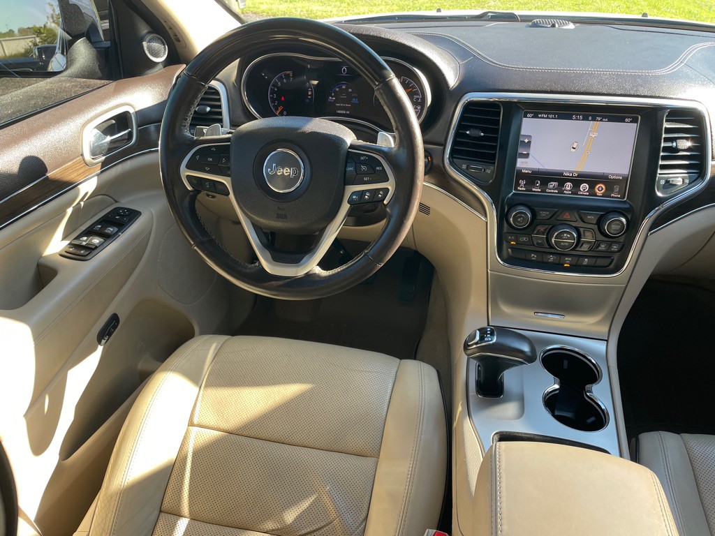 2015 Jeep Grand Cherokee Image 24