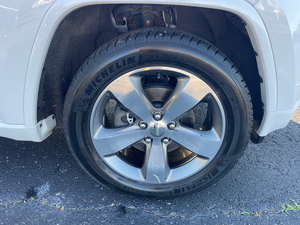 2015 Jeep Grand Cherokee Image 42