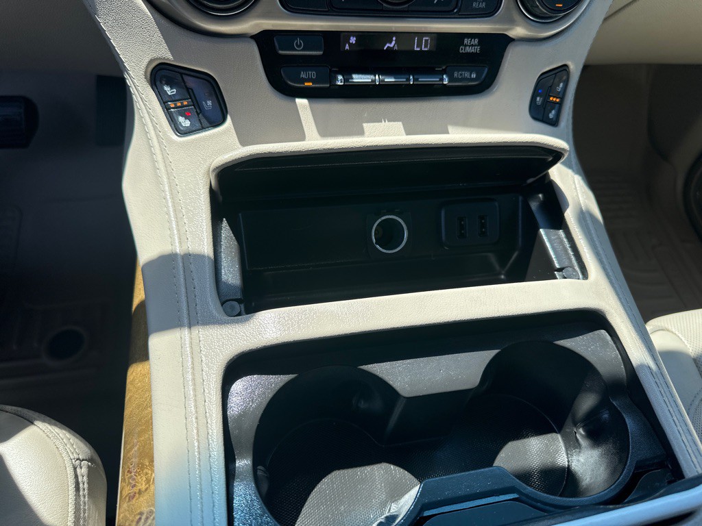 2017 GMC Yukon Image 14