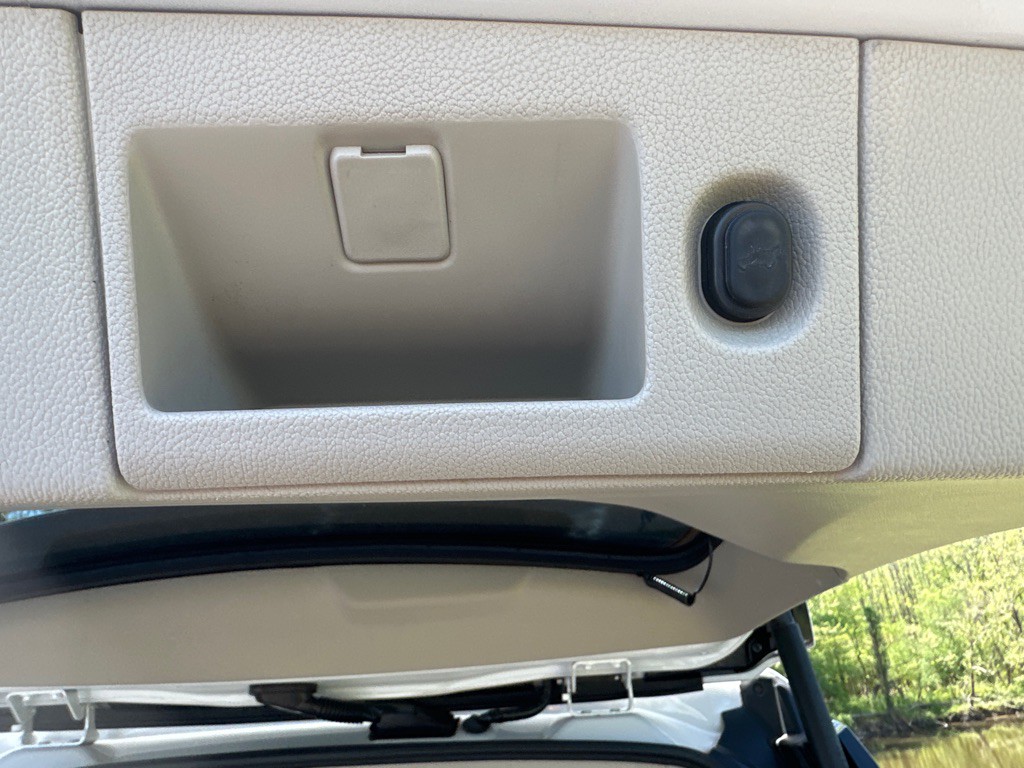 2017 GMC Yukon Image 31