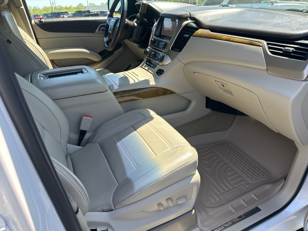 2017 GMC Yukon Image 34