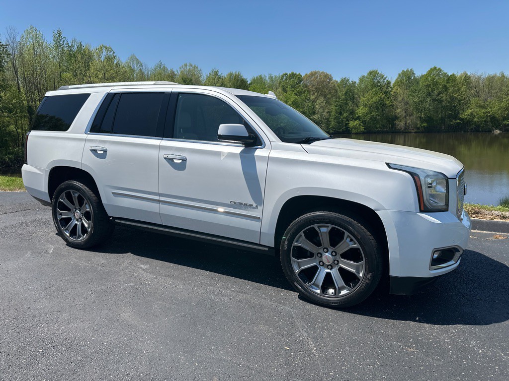 2017 GMC Yukon Image 39