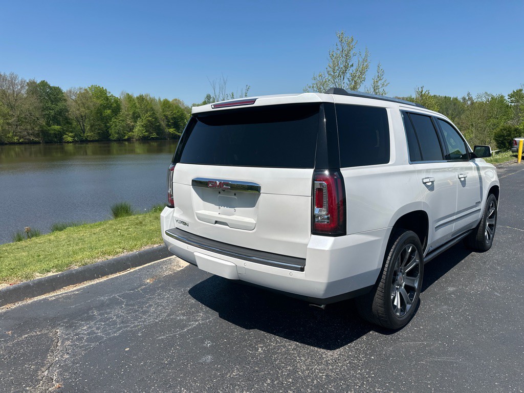 2017 GMC Yukon Image 44