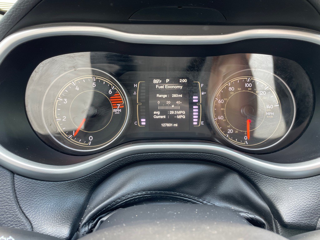 2017 Jeep Cherokee Image 12