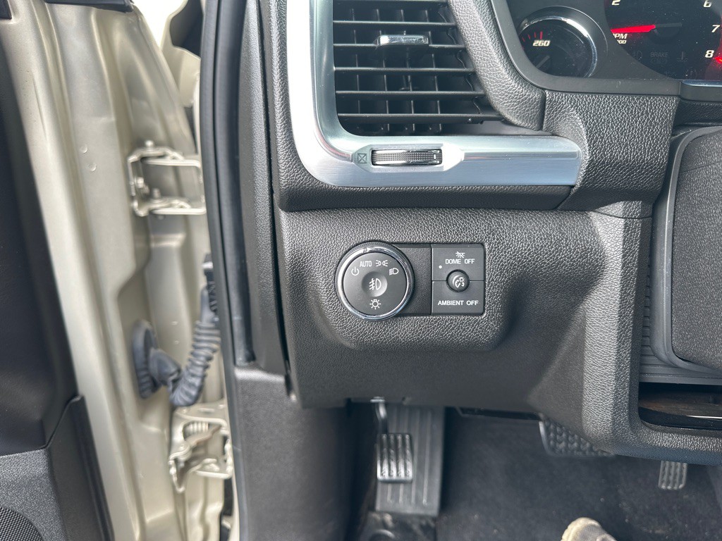 2015 GMC Acadia Image 19