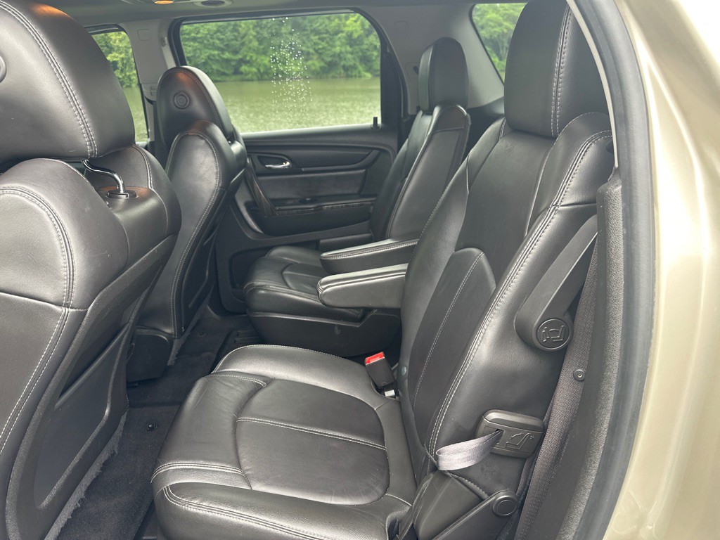 2015 GMC Acadia Image 22