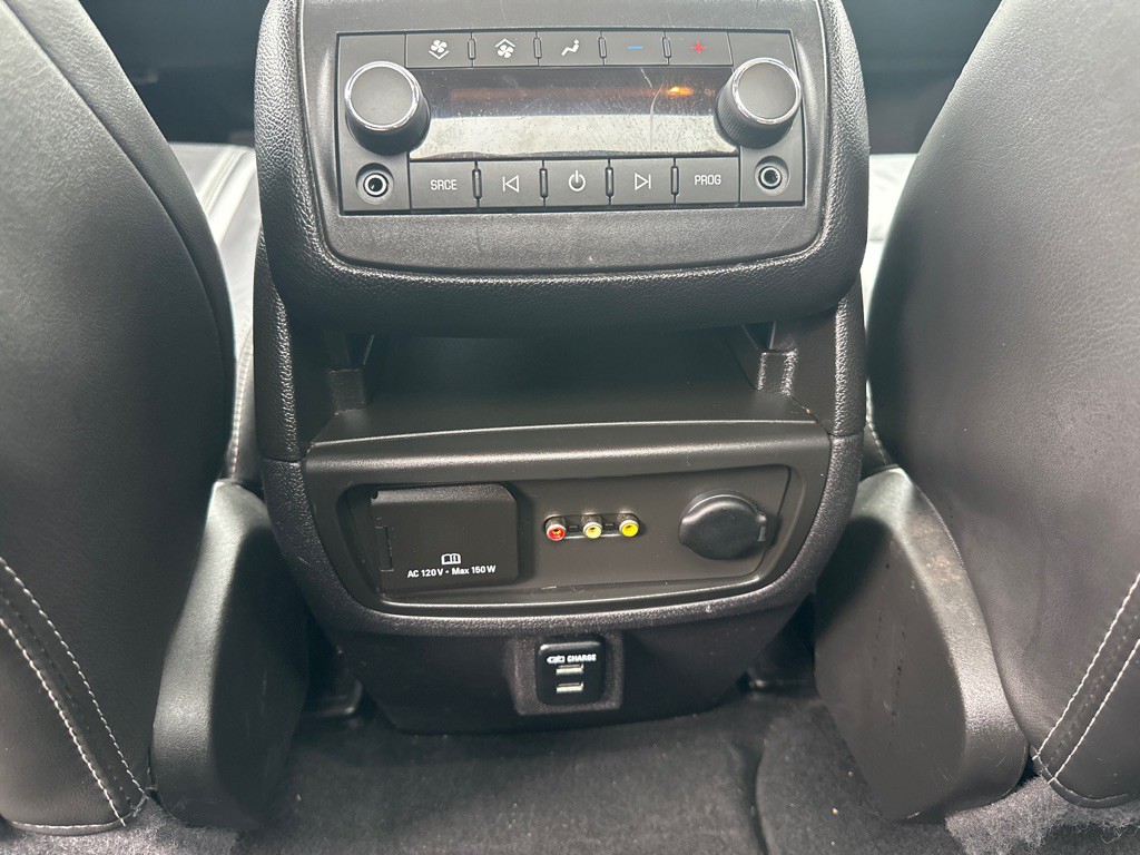 2015 GMC Acadia Image 25