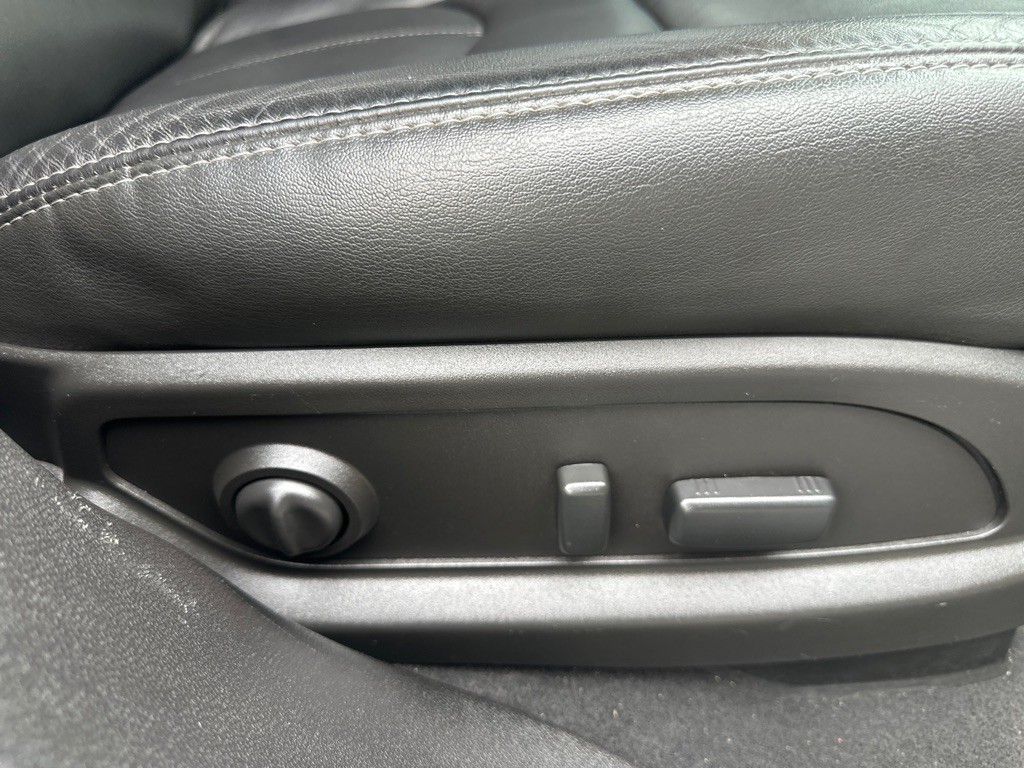 2015 GMC Acadia Image 36