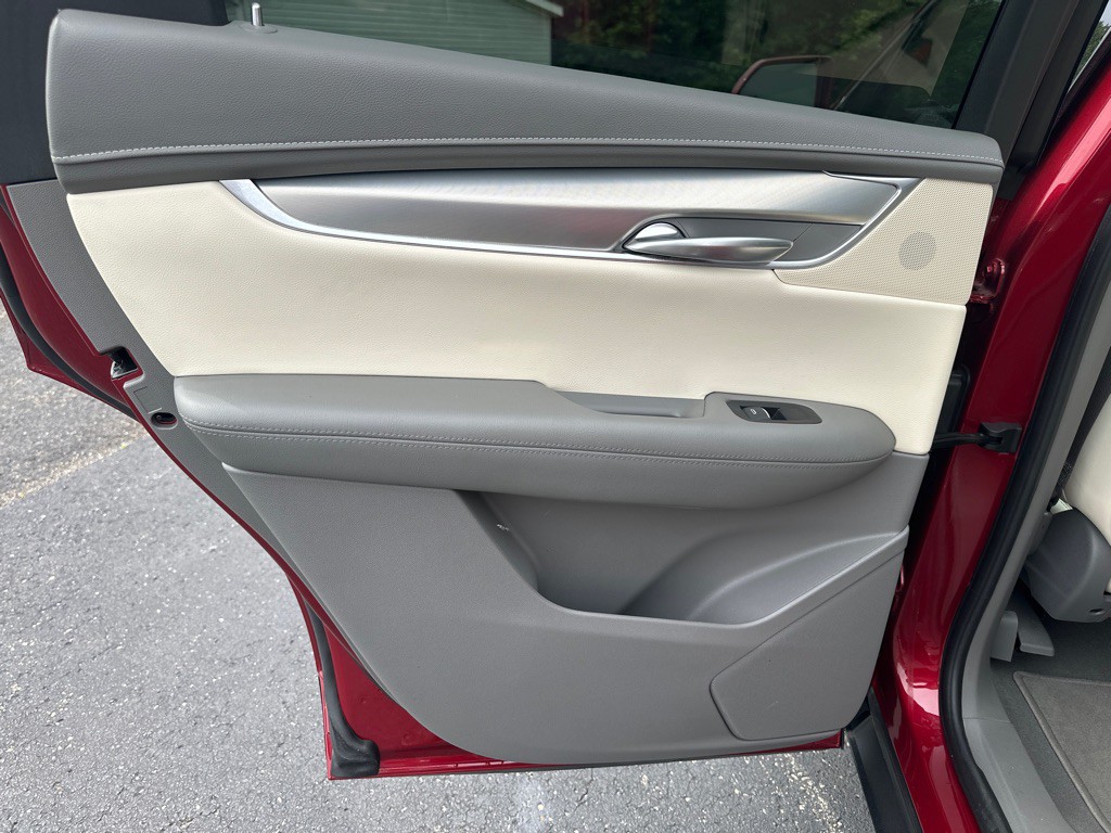 2019 Cadillac XT5 Image 24